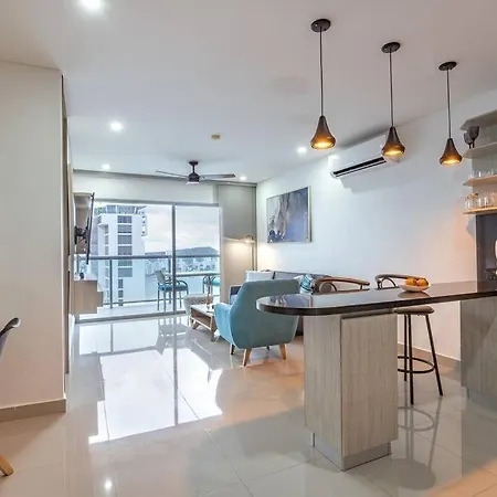 With Beautiful View In Infinitum By Huespedia Apartment *
