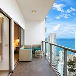 Apartment With Beautiful View In Infinitum By Huespedia