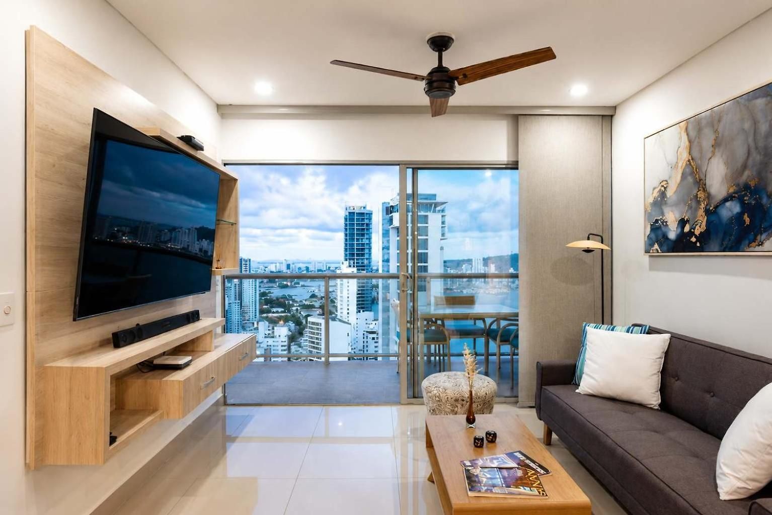 With Beautiful View In Infinitum By Huespedia Apartamento